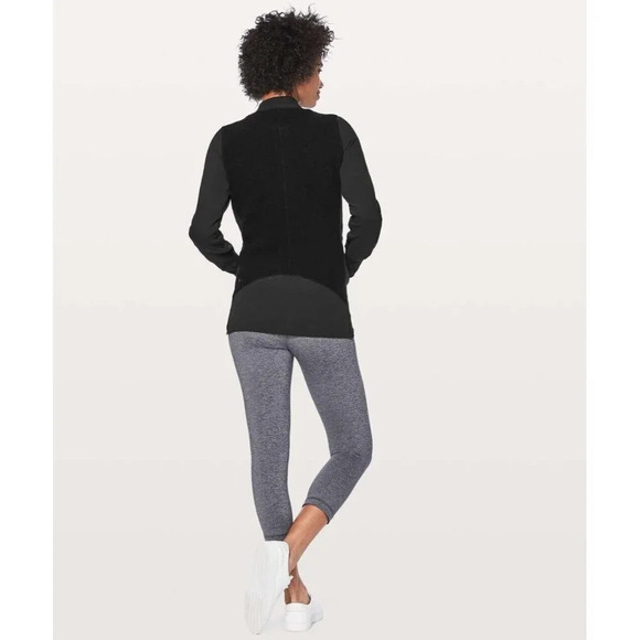 Lululemon Stand Out Sherpa Jacket‎ in Black Size 4 - Picture 3 of 10